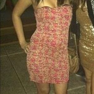 Floral Mini dress with zipper detail in back